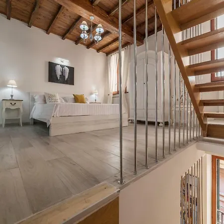 Appartement 1 Bd 1 Ba Spanish Steps Penthouse