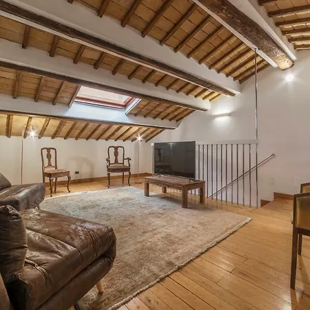 1 Bd 1 Ba Spanish Steps Penthouse Rome