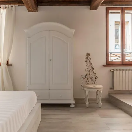 1 Bd 1 Ba Spanish Steps Penthouse Appartement Rome
