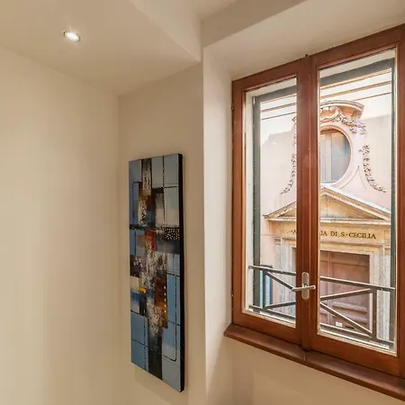 1 Bd 1 Ba Spanish Steps Penthouse Apartment *